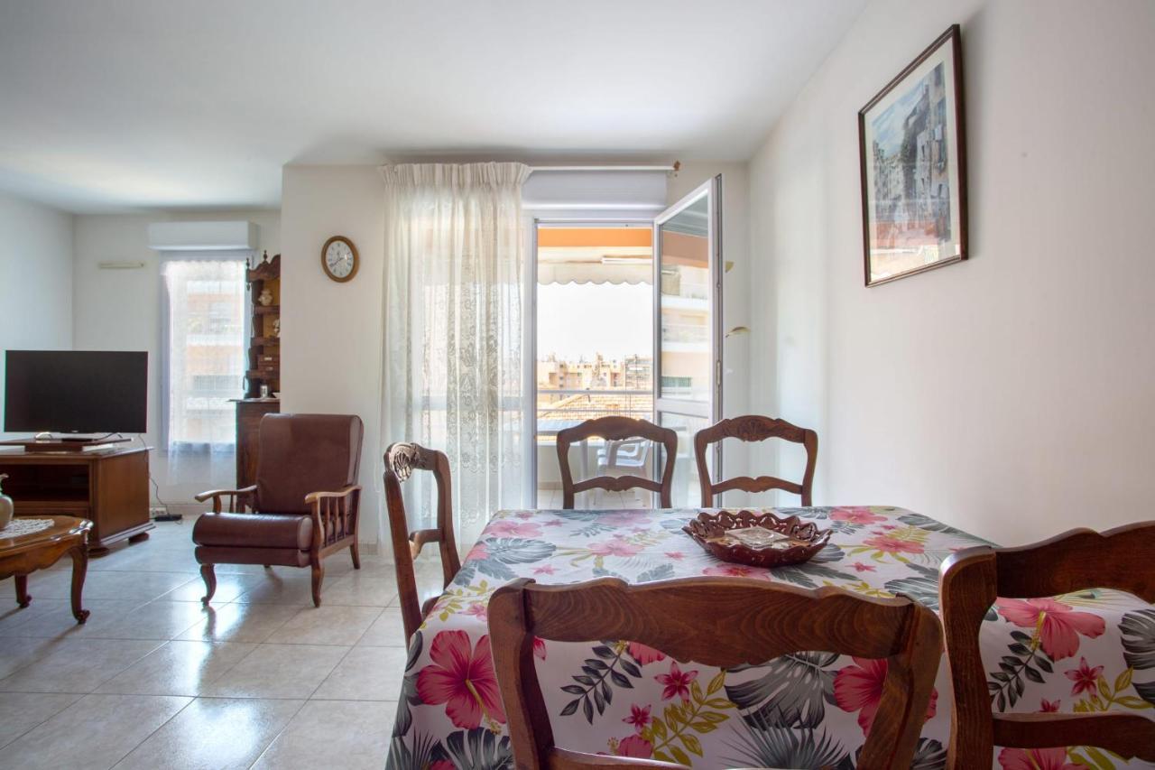 Apartment With Sea View With Two Bedrooms Nice Luaran gambar